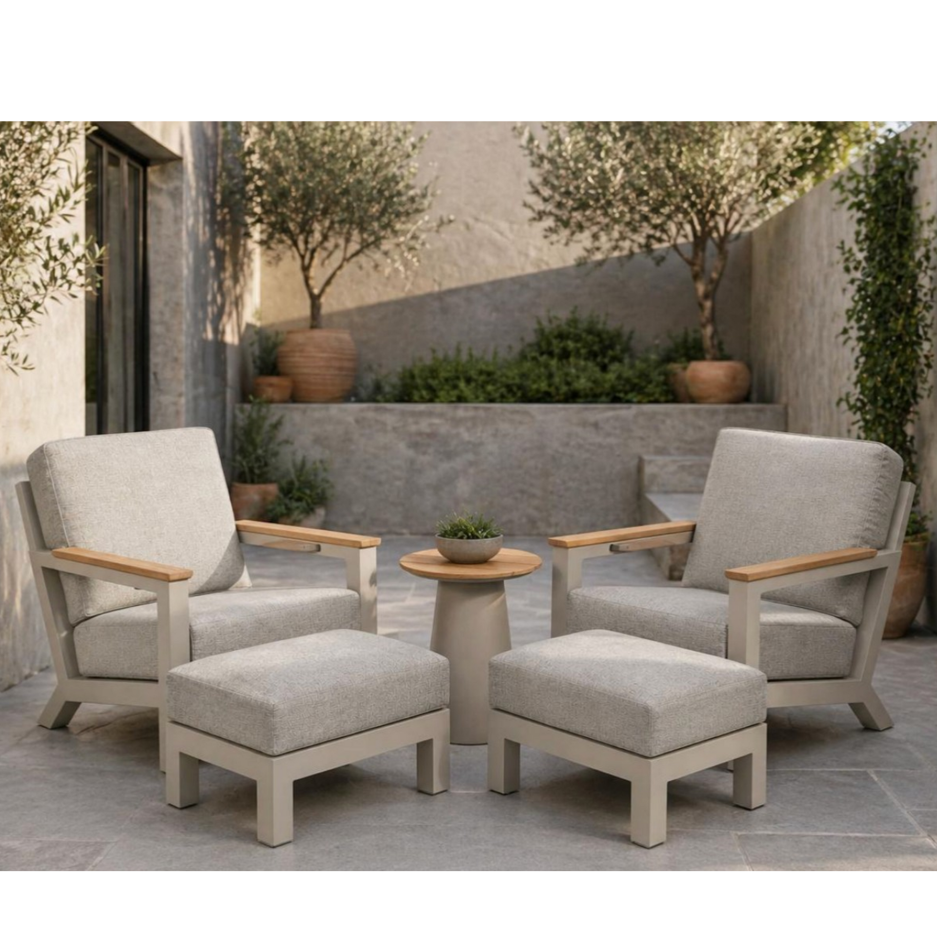 4 Seasons Outdoor Capitol Recliner Set with Footstools & Table